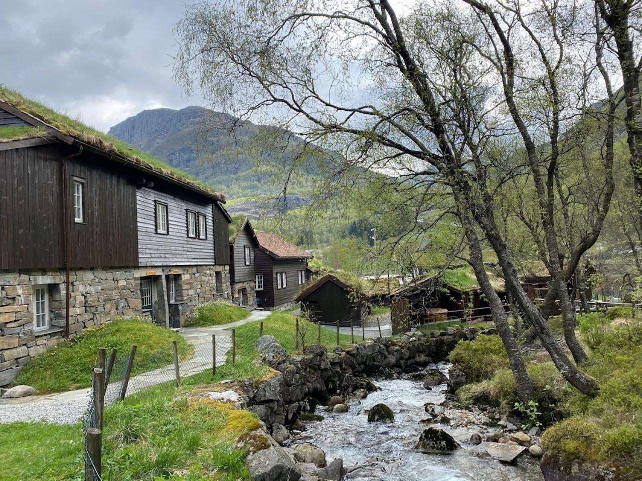 Byrkjedalstunet Hotell Exterior photo